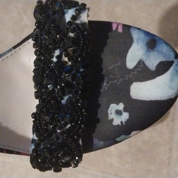 Blue by Betsy Johnson, Gina Embellished Evening Sandals Size 8 - Picture 8 of 8